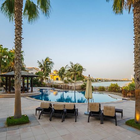 Yanjoon Holiday Homes - Palm Jumeirah Frond A Villas Dubai Dış mekan fotoğraf