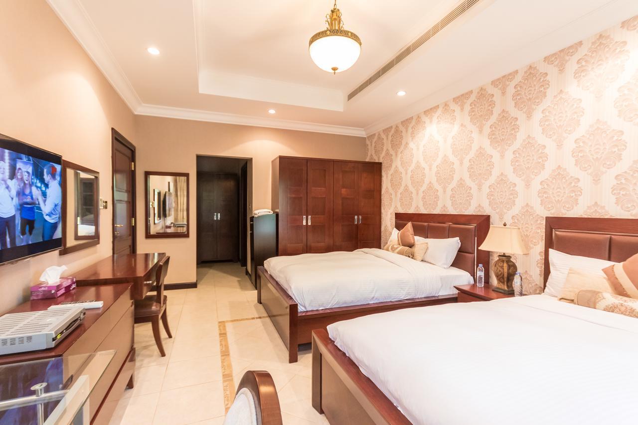 Yanjoon Holiday Homes - Palm Jumeirah Frond A Villas Dubai Dış mekan fotoğraf